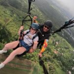 Parapente à La Réunion près des nuages : une sensation unique entre ciel et mer